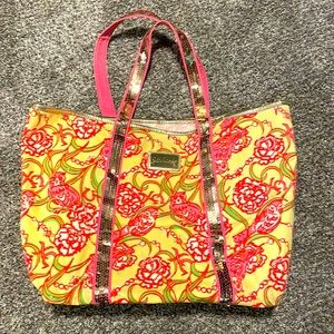 Lily Pulitzer Chi Omega bag - great condition